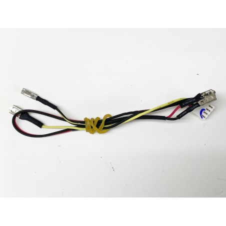 Cable que une altavoces con main TV Samsung UE22ES5000